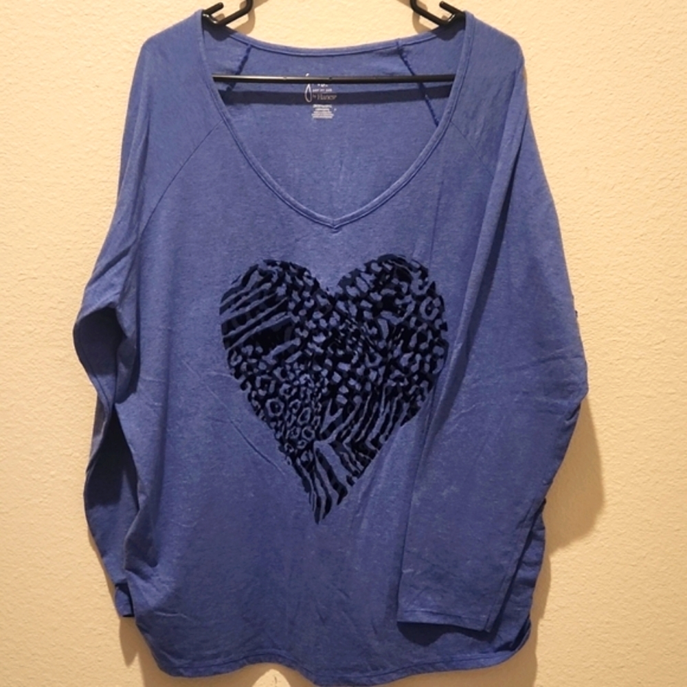 Heart t-shirt